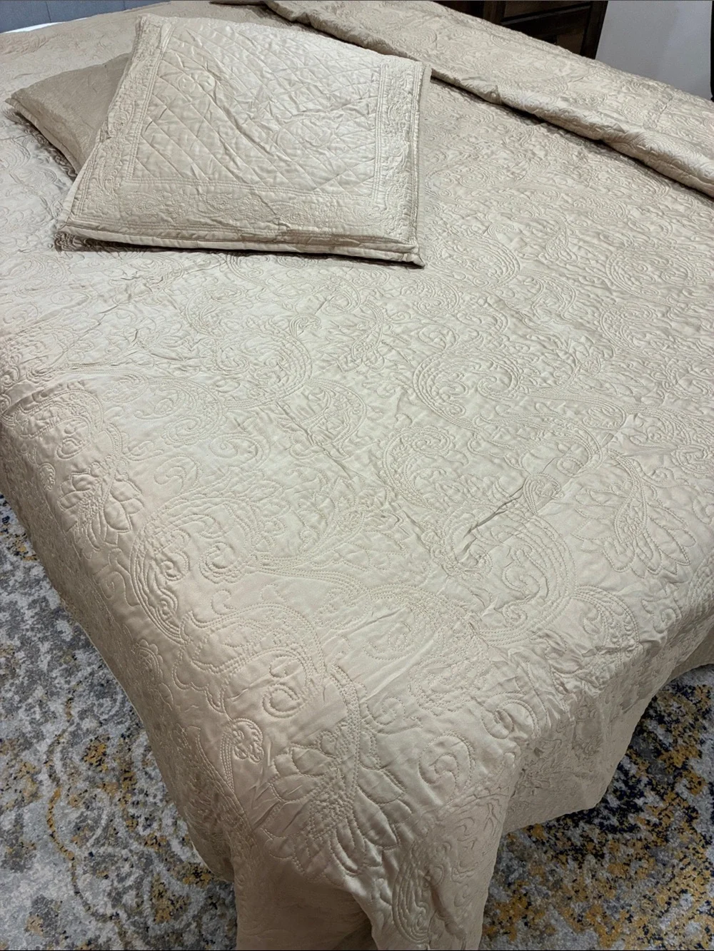Chaps Home Quilted Paisley Bedspread King